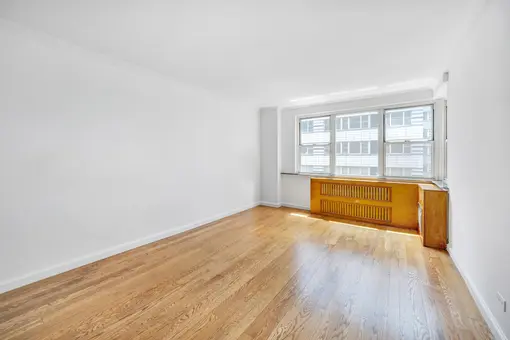 233 East 69th Street, #7B