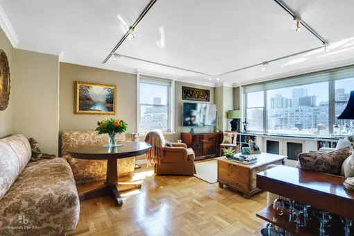 Carlton Regency South, 137 East 36th Street, #11K