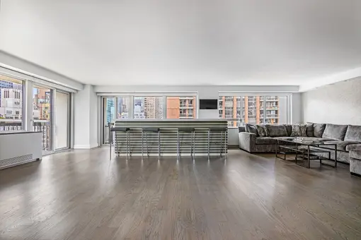 The Landmark, 300 East 59th Street, #14021403