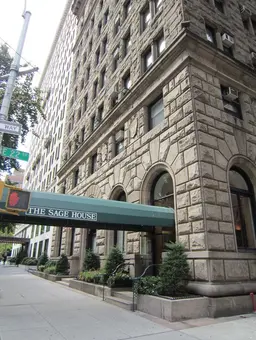 Sage House, 4 Lexington Avenue, #2F