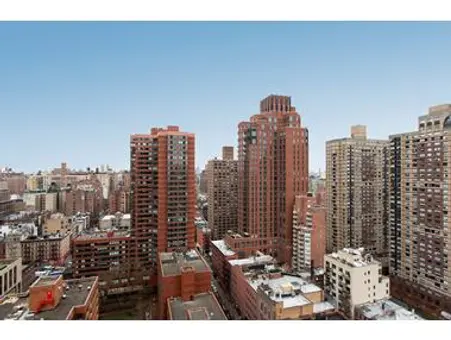 Astor Terrace, 245 East 93rd Street, #28F