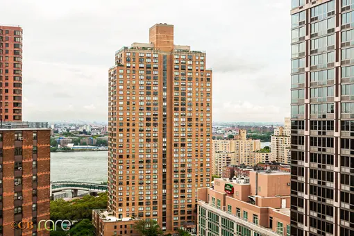 Plymouth Tower, 340 East 93rd Street, #26FG