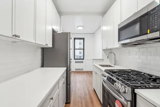 860 Grand Concourse, #6M