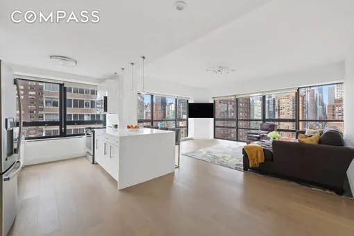 St. James Tower, 415 East 54th Street, #22H