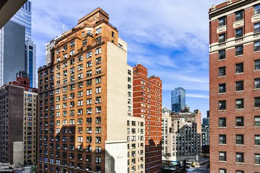 Convention Overlook, 430 West 34th Street, #5H