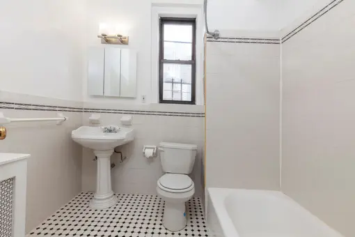 22 East 36th Street, #3A