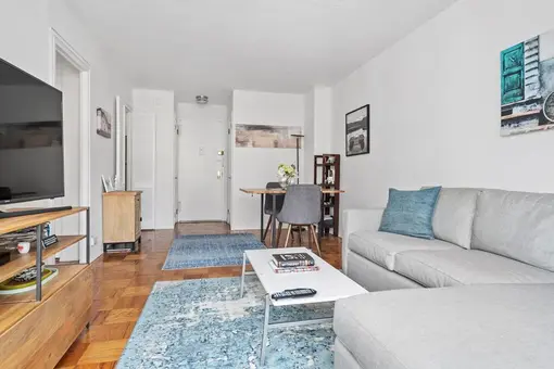 77 East 12th Street, #9D