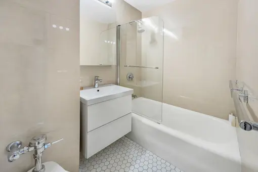 227 East 57th Street, #3C