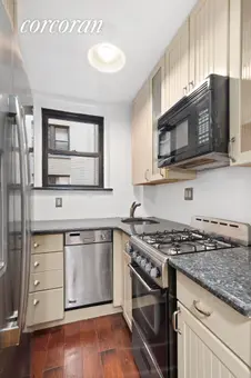 135 West 58th Street, #6C