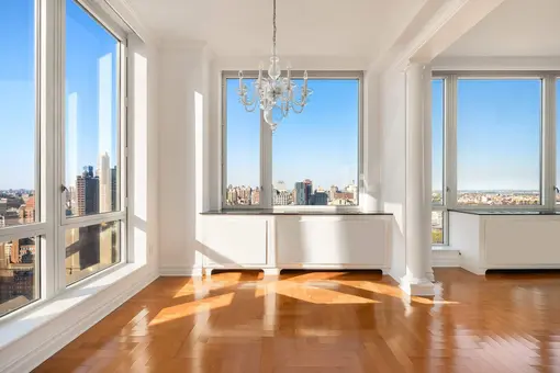 Bridge Tower Place, 401 East 60th Street, #34C