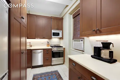 152 West 58th Street, #2C