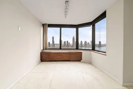 The Horizon, 415 East 37th Street, #27AB