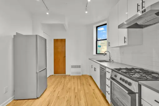 7 Second Avenue, #3B