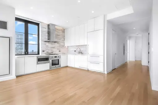 234 East 23rd Street, #17A