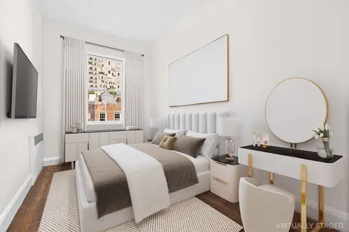 25 East 69th Street, #5B