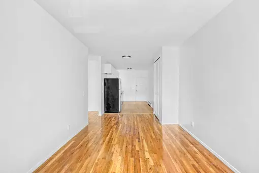 510 Ocean Parkway, #3J