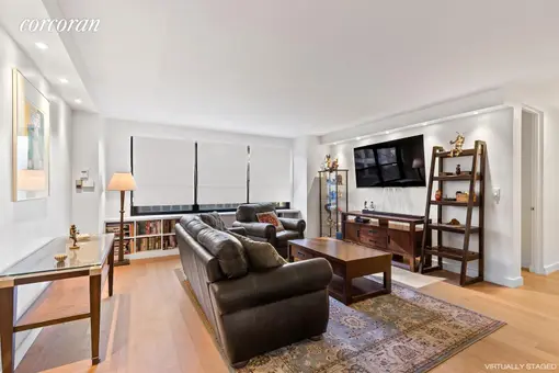 Lincoln Towers, 180 West End Avenue, #3S