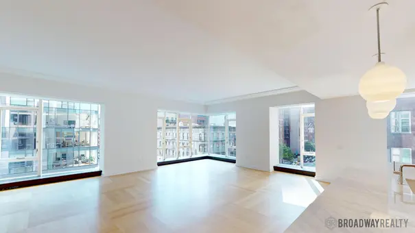 1289 Lexington Avenue, #6B