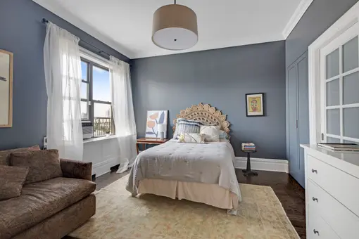 The Traymore, 225 Eastern Parkway, #6A
