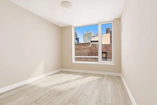 Onyx Chelsea, 261 West 28th Street, #6F