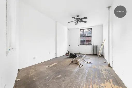 214 West 16th Street, #5E