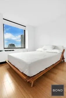 Bryant Park Tower, 100 West 39th Street, #38E
