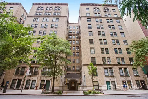 The Whitby, 325 West 45th Street, #906