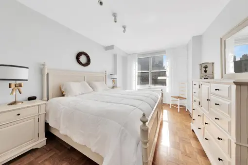 The Mayfair, 207 East 74th Street, #12G