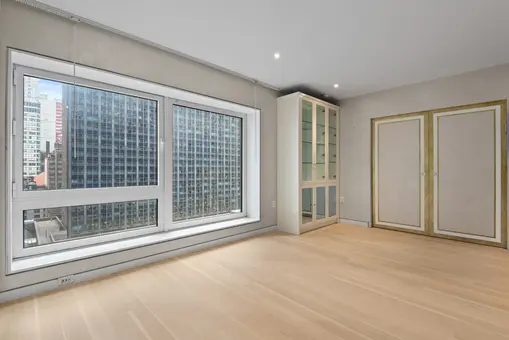 135W52, 135 West 52nd Street, #12A