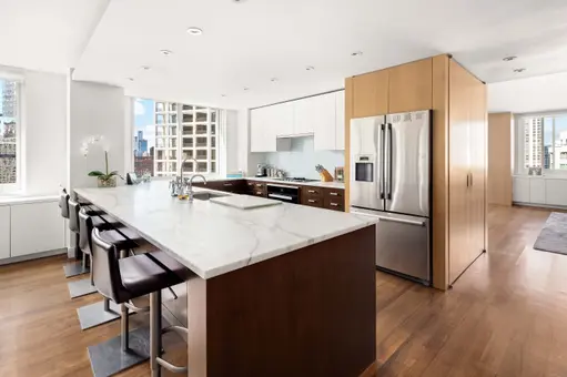 30 Lincoln Plaza, 30 West 63rd Street, #28D