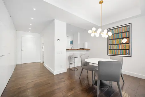 40 East 61st Street, #10C