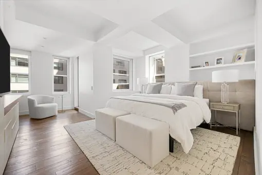 40 East 61st Street, #10C