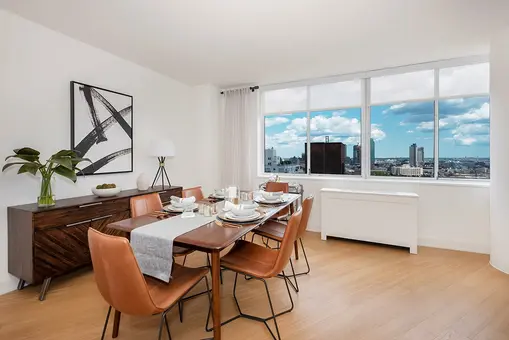 Oriana at River Tower, 420 East 54th Street, #2208