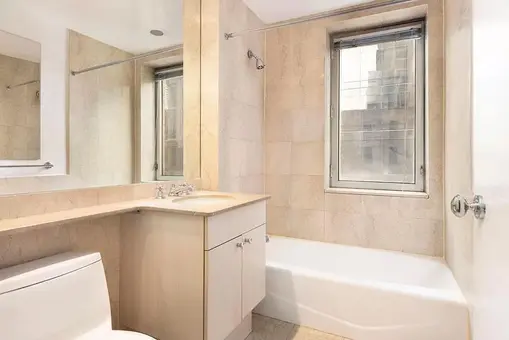 Bridge Tower Place, 401 East 60th Street, #9K