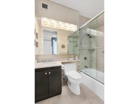 The Belaire, 524 East 72nd Street, #37G