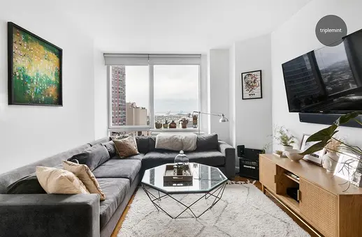 66 Rockwell Place, #21H
