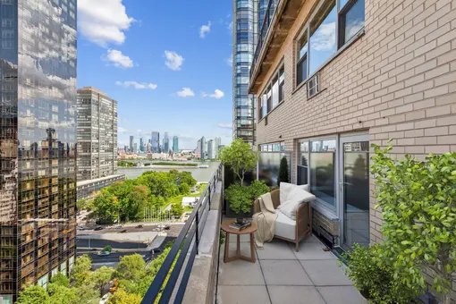 333 East 46th Street, #19A