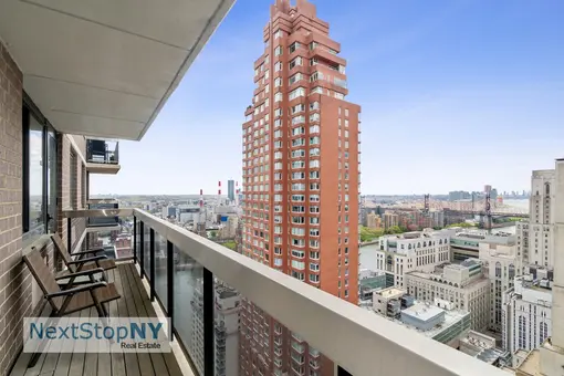 515 East 72nd Street, #36C