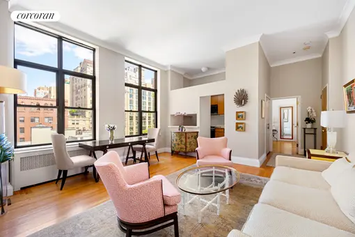 7 Gramercy Park West, #7A