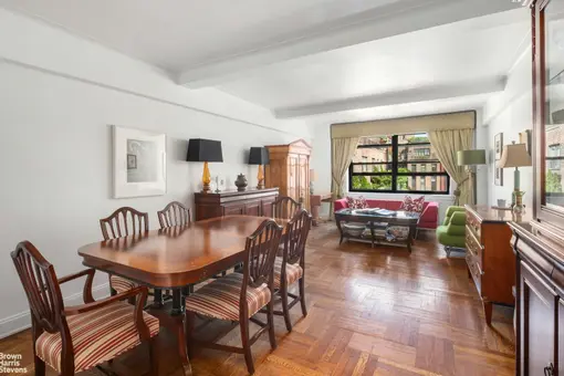 245 East 72nd Street, #11E