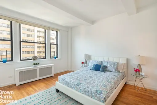 The Franconia, 20 West 72nd Street, #1601