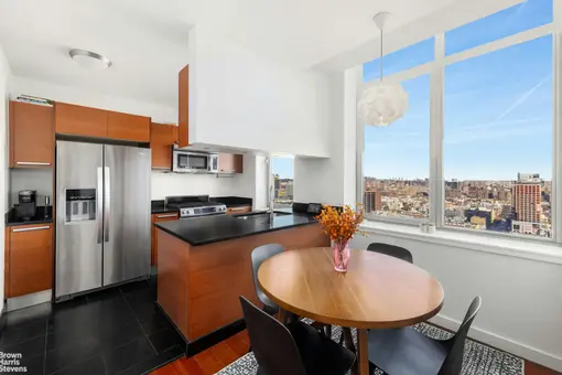 5th on the Park, 1485 Fifth Avenue, #25A