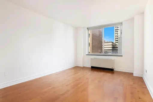 Bridge Tower Place, 401 East 60th Street, #5F