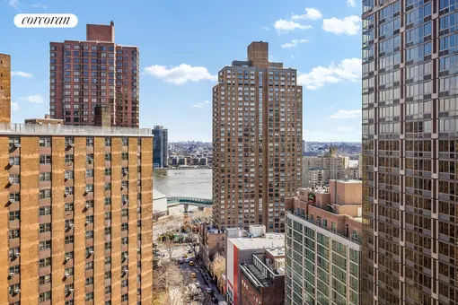 Plymouth Tower, 340 East 93rd Street, #25H