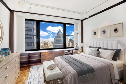 The Galleria, 117 East 57th Street, #39G