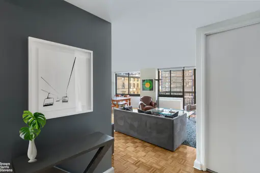 Madison Green, 5 East 22nd Street, #8D