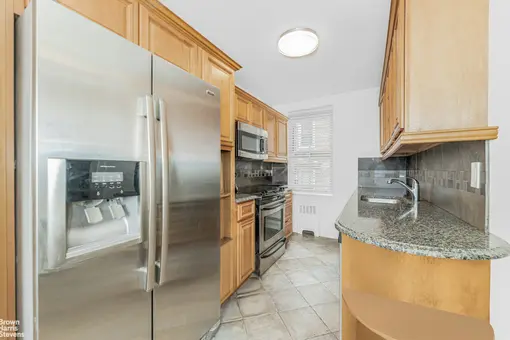 143 Bennett Avenue, #5F