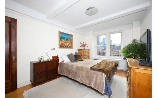 308 East 79th Street, #8K