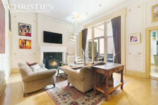 34 East 38th Street, #Parlor