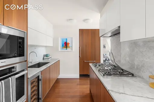 35XV, 35 West 15th Street, #15D